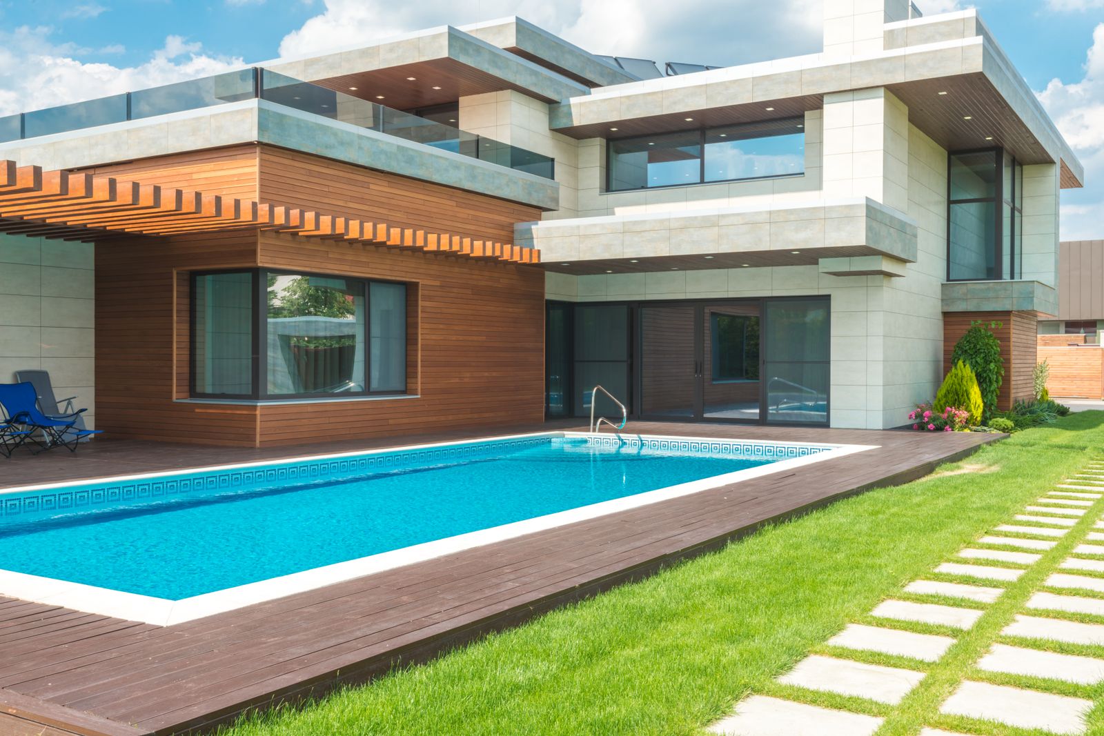 Pool Renovation and Remodeling — New Generation